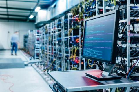 Bitcoin Mining Without the Garage Setup: How Managed Infrastructure Is Changing Who Can Participate