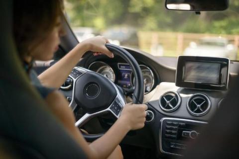 7 Modern Car Safety Features to Compare Before Making a Purchase