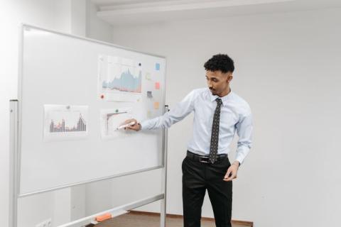 Smart Companies Hire a Private Intelligence Company