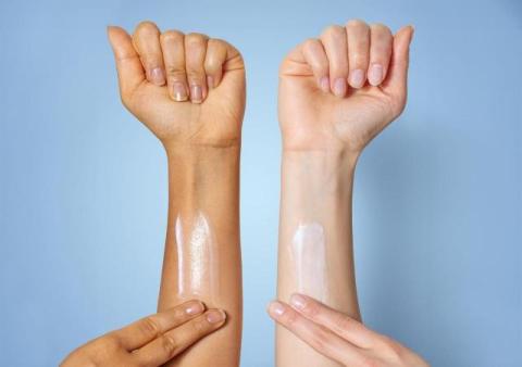 Wondering "Why Am I So Itchy?" -  The Reasons & Solutions