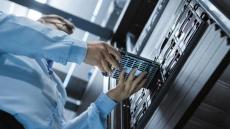 Dedicated vs VPS: Which One Actually Wins?