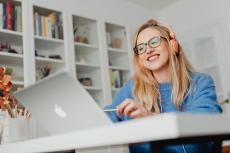 How AI-Powered Personalized Video Is Transforming Digital Customer Communication